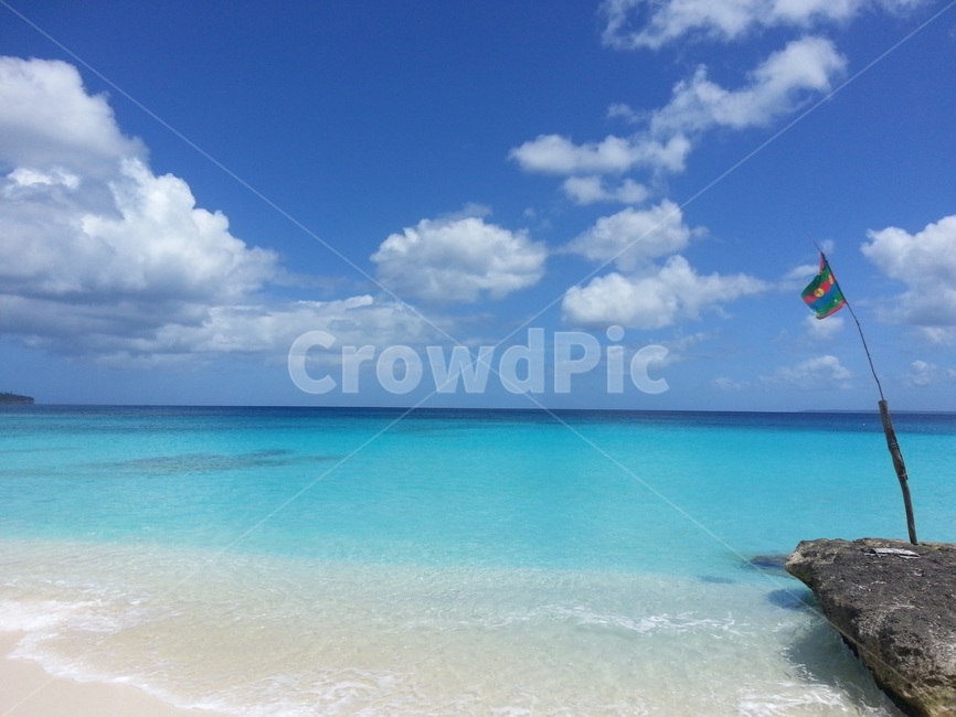 뉴칼레도니아,휴양지,자연,풍경,전망,열대,nature,summer,여름,sea,ocean,대양,aquablue,소다색,푸른색,하늘,해변,sand,brown,seashore,여름휴가,vacation,백사장
