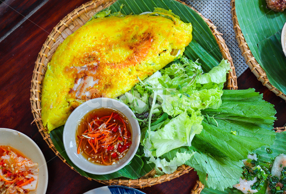 오믈렛,계란부침,부침개,베트남,베트남음식,베트남요리,반쎄오,채소,vietnam,omelet,bowl,음식,요리,food