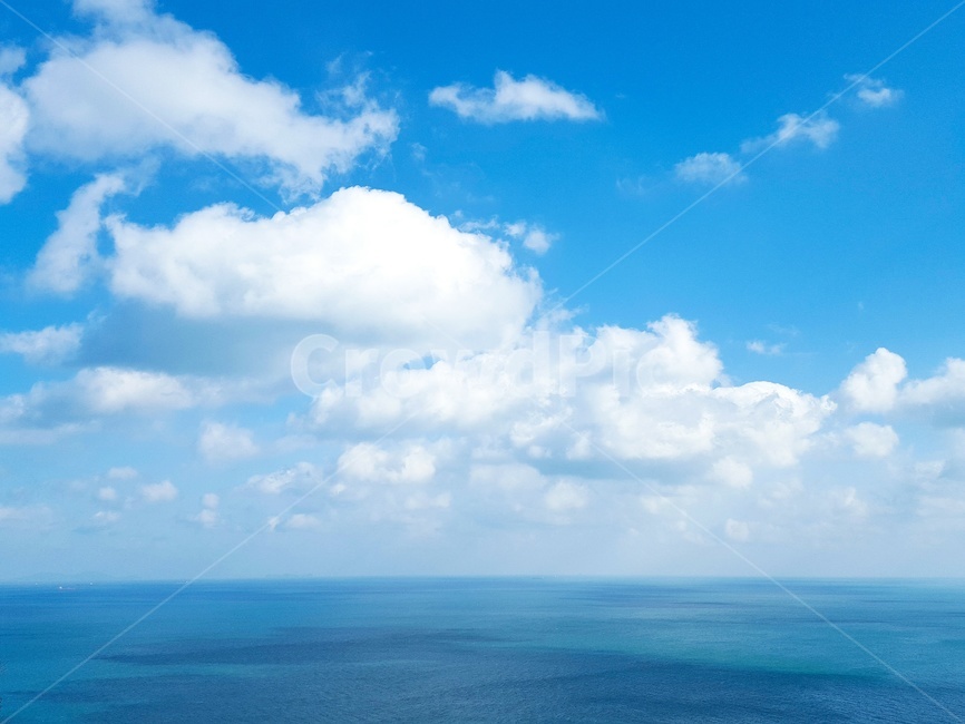 하늘,구름,바다,자연,하늘색,sky,cloud,sea,nature,skyblue,자연,풍경,nature,landscape,azure sky,푸른 하늘,outdoors,옥외