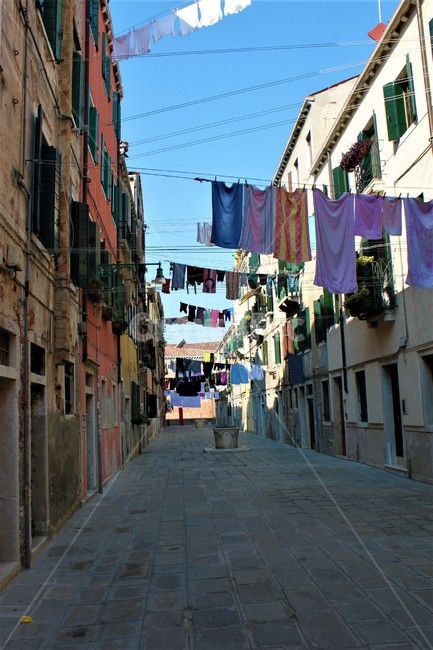 통로,path,보도,walkway,빨래,골목길,alley,해외,외국,세계,foreign,oversea,world