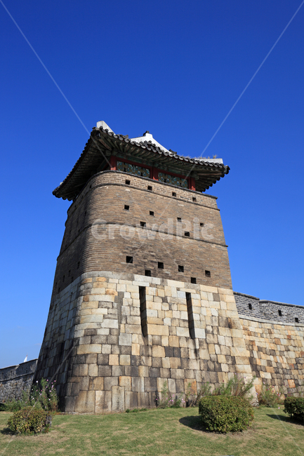 수원화성,서북공심돈,서북,공심돈,수원성,수원,화성,유네스코,세계문화유산,문화유산,세계유산,성,성곽,사적,문화재,풍경,하늘,누각,망루,건축,건축물,건물,전통건축,전통건축물,전통,한국전통,유적,유적지,명소,역사,고건축,조선,조선시대,관광지,문화,수원시,경기도,한국,한국전통,한국문화,korean traditional,korean culture,랜드마크,landmark,tourist attraction,한국랜드마크,한국관광지,한국명소,korea landmark,korea tourist attraction,건축물,건물외관,exterior,building,structure,architecture,construction