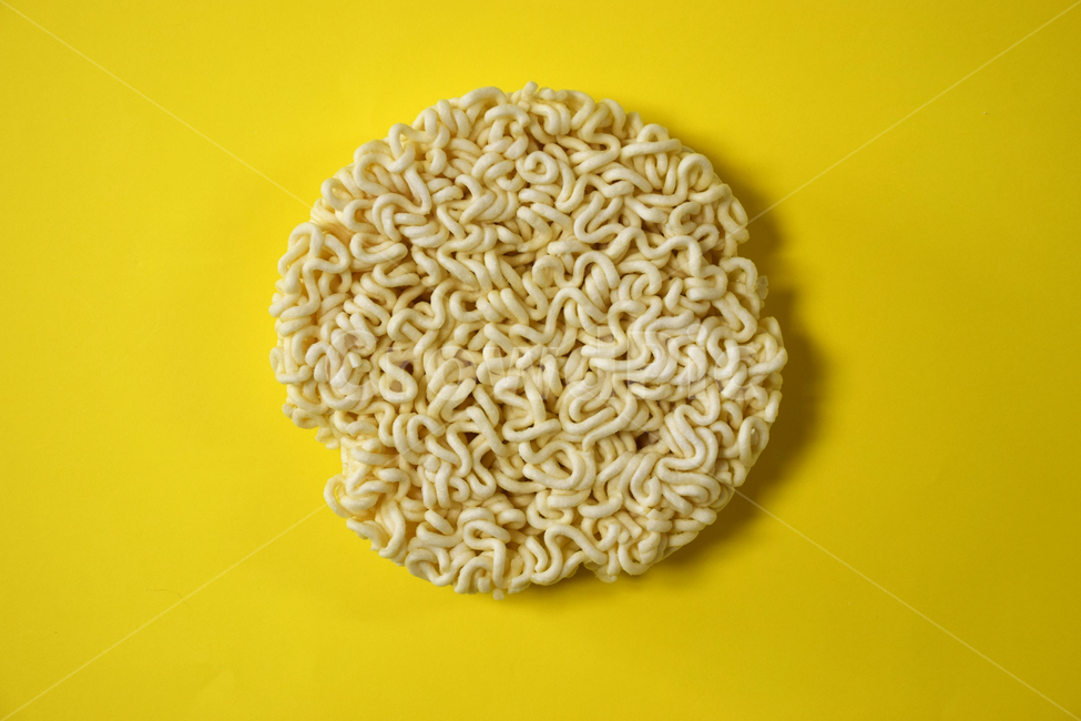 라면사리,라면,분식,간식,요리,식품,음식,생라면,사리,인스턴트,동그라미,둥근,재료,음식,식재료,요리,food,cook,meal,dishes,food reserves,면류,면요리,noodles