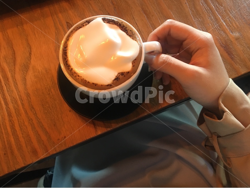 카페,커피,비엔나커피,여유,휴식,휴가,크림,오후,여행,달콤한,따뜻한,분위기있는,분위기,티타임,커피한잔,커피잔,부드러운,나른한,일상,혼자,홀로,cafe,coffee,viennacoffee,rest,relax,relaxing,relaxed,calm,quiet,holiday,vacance,trip,travel,cream,teatime,cupofcoffee,cup,soft,mild,food,daily,afternoon,sweet,bitter,warm,mood,sleepy,alone,lonely,커피,카페,coffee,cafe