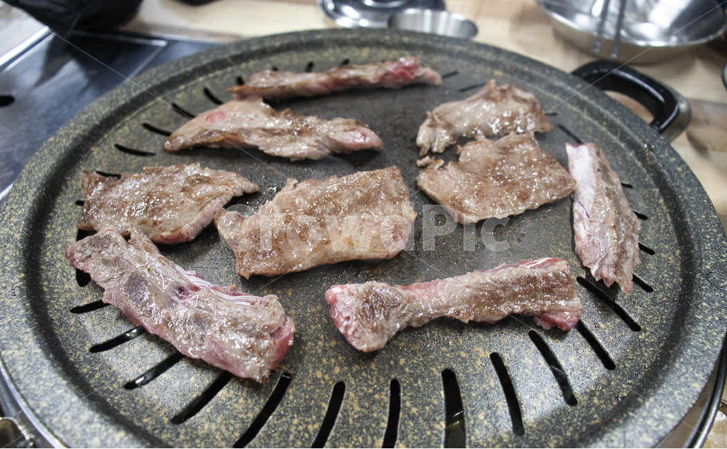 소고기,한식,음식,beef,식재료,불판,그릴,요리,cook,meal,food,dishes,등심살,안창살,식사,먹거리,고기,술안주,육류,meat,한우,안주,음식,식재료,요리,food,cook,meal,dishes,food reserves,육류,고기,meat