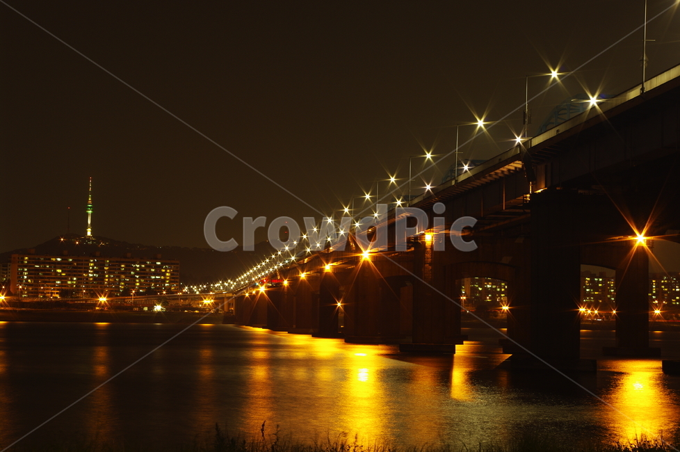 서울,한강,대교,야경,풍경,빛,조명,다리,야경,밤,풍경,nightscape,night,landscape,도시,city,한국도시풍경,한국도시경관,korea cityscape,building,건물,bridge