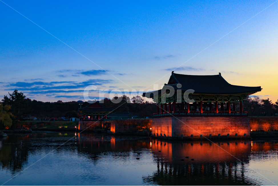 building,건물,architecture,건축물,한옥,야경,밤,풍경,nightscape,night,landscape,한국전통,한국문화,korean traditional,korean culture,랜드마크,landmark,tourist attraction,한국랜드마크,한국관광지,한국명소,korea landmark,korea tourist attraction