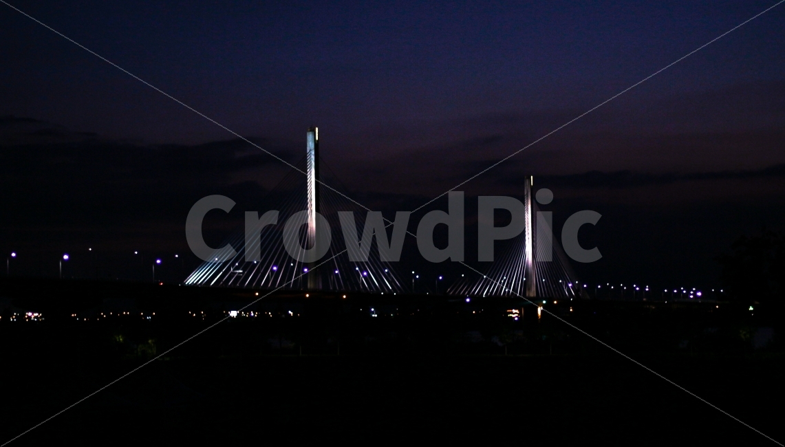 date,love,ecological park,date course,Hwamyeong,Busan night view,park night view,Nakdong River,bridge night view,Night view,emotion,Busan,Busan park,Hwamyeong Ecological Park,bridge,emotional photo,park
