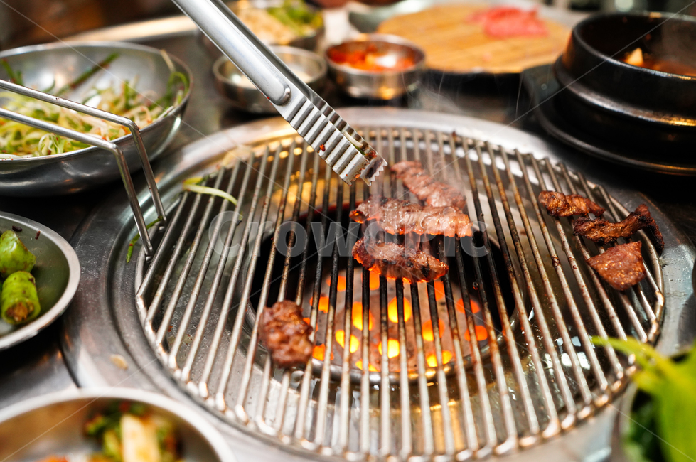 불판,연탄,불,고기,음식,푸드,안주,구이,한우,집게,한식,식사,음식,식재료,요리,food,cook,meal,dishes,food reserves,육류,고기,meat