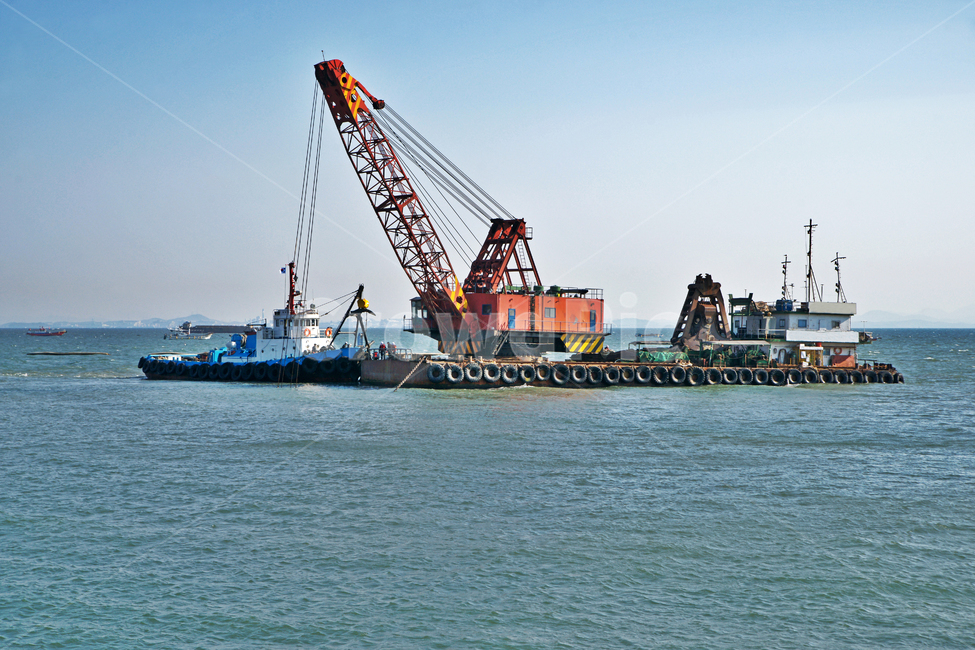 궁평항,준설,예인선,크레인,해양준설,해양건설,산업,industry,industrial,건설업,건축업,construction industry