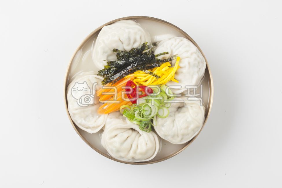 Tteokguk,tteokmanduguk,manduguk,mandu,garaetteok,gomyeong,seol food,holiday food,seolnal food,cooking