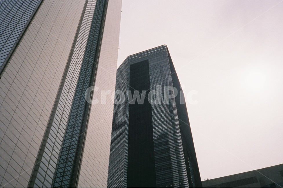 필름카메라,감성사진,건물,빌딩,하늘,도시,풍경,city,landscape,한국도시풍경,한국도시경관,korea cityscape,building,office building,사무실 건물,town,urban,어반,high rise,고층 건물,시티