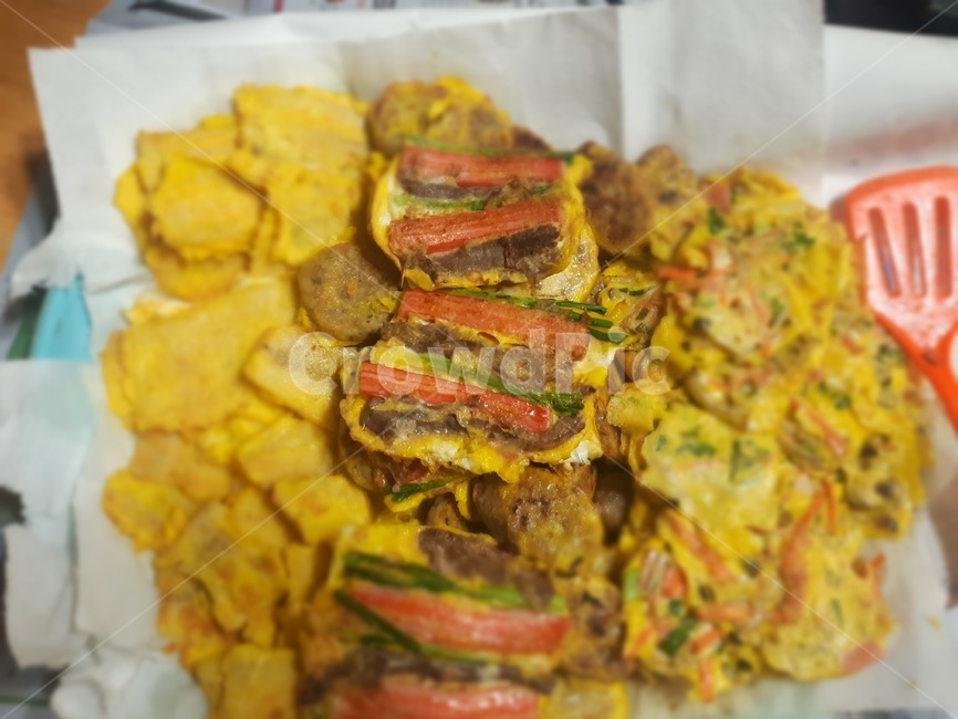 explanatory clause,bandit,holiday food,Ring ding,mushroom pancake,Lunar New Year food