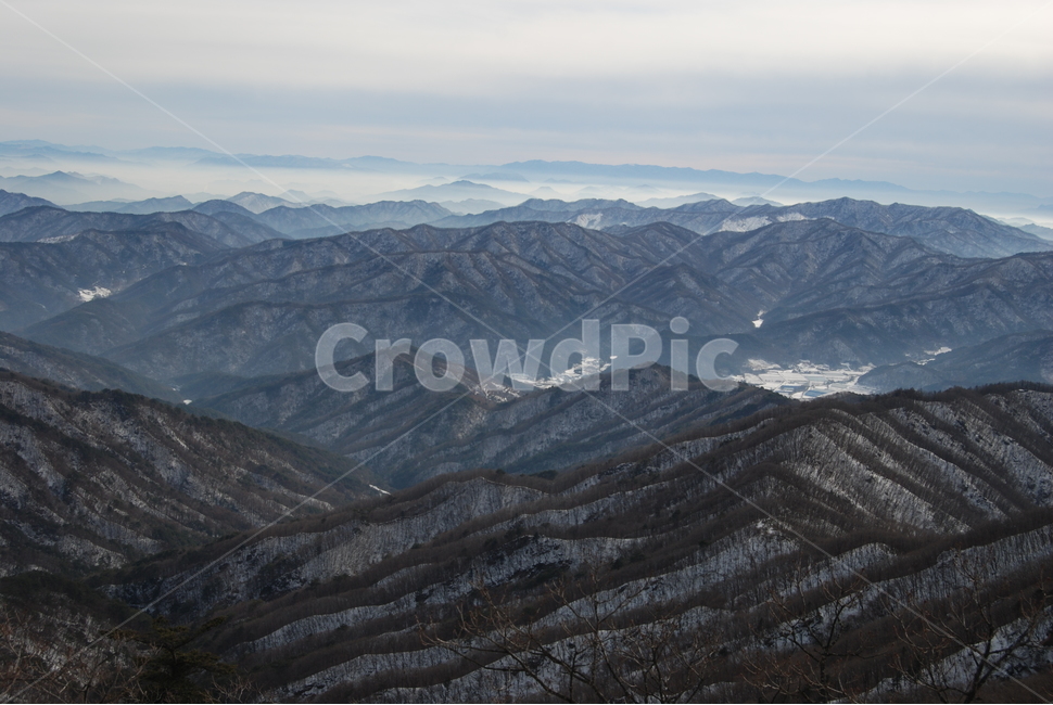 겨울,산,설경,등산로,나무,겨울,계절,winter,season,자연,풍경,nature,landscape,한국자연풍경,한국자연경관,korea nature landscape,outdoors,옥외,mountain range,산맥,mountain,slope,경사,peak,피크