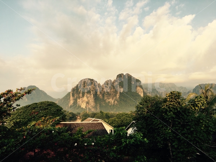 라오스,방비엥,산,자연,풍경,배경,구름,하늘,색감,감성사진,자연,풍경,nature,landscape,해외,외국,세계,foreign,oversea,world,outdoors,옥외,mountain,mountain range,산맥