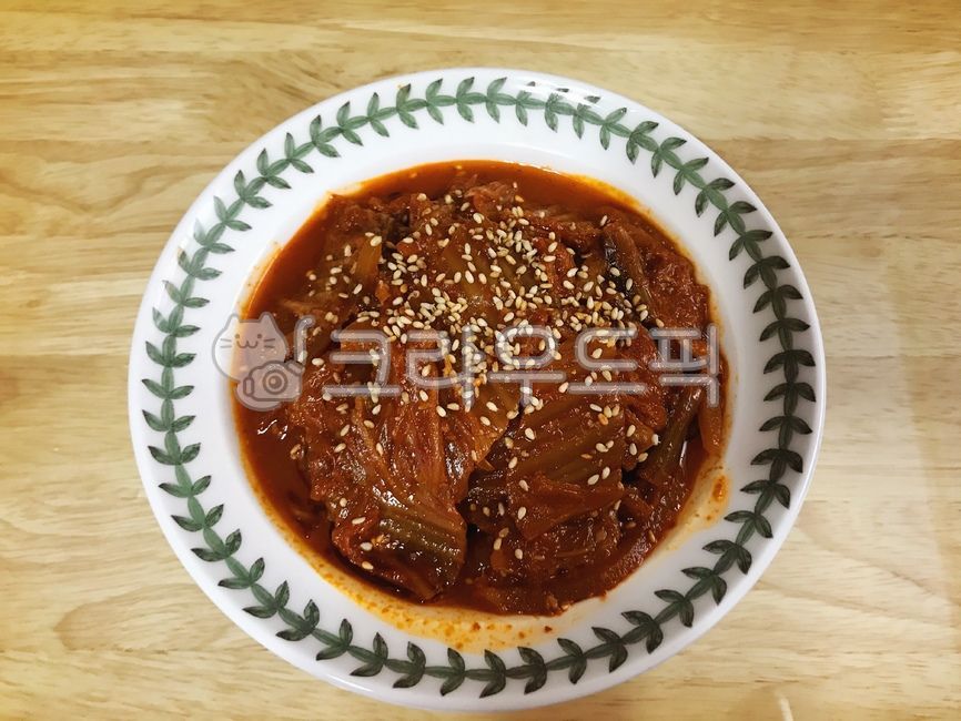 볶음김치,김치,매콤,참깨,들기름,맛있는,음식,요리,food,dish,반찬,밥도둑,식사,볶음,먹방