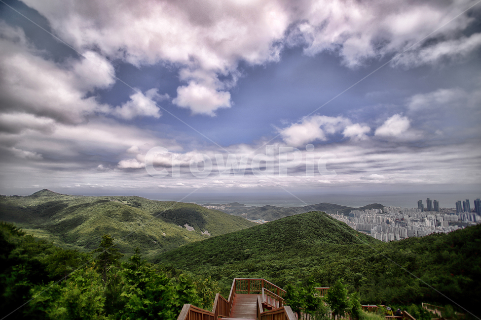 산,정상,하늘,구름,나무,초록,파랑,자연,풍경,nature,landscape,한국자연풍경,한국자연경관,korea nature landscape,도시,city,한국도시풍경,한국도시경관,korea cityscape,outdoors,옥외