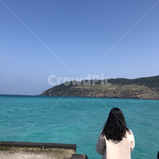 제주도,바다,뒷모습,함덕,사람,자연,nature,인간,blue,사람,인물,인간,human,person,여성,여자,woman,female,lady