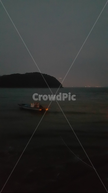 바다,어둠,배,혼자,인천