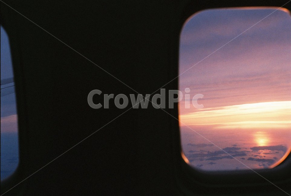 window,창문,비행,여행,sunset,필름사진,감성사진