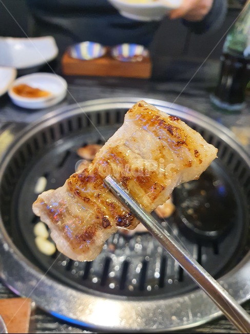 삼겹살,돼지고기,맛집,삼겹살맛집,고기,육식,음식,삼겹살구이,한식,돼지