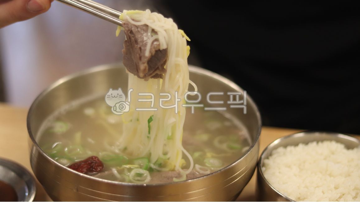 음식,먹을것,갈비탕,고기,양지머리,양지,스텐그릇,그릇,국수,음식,식재료,요리,food,cook,meal,dishes,food reserves