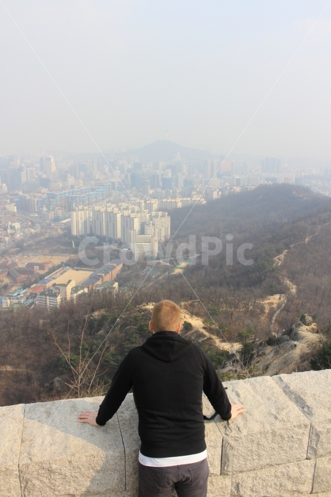 등산,서울,산,여행,도시,색감,아파트,도시,풍경,city,landscape,사람,인물,인간,human,person,남성,남자,man,male,nature,자연,outdoors,옥외,경치