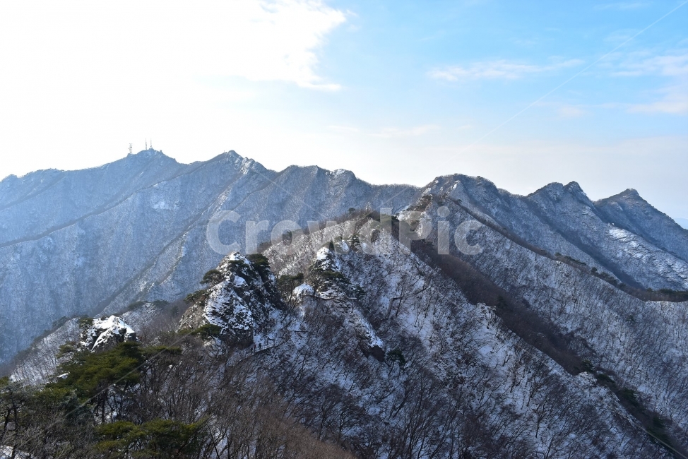 계룡산,국립공원,겨울,풍경,설경,산행,Korea,Nationa,Park,눈풍경,눈,자연,스포츠,등산,nature,snow,느낌,아름다운,신비로운,경이로운,다큐,필,힐링,명산landscape,winter,season,자연성릉,암릉,능선,비경,겨울,계절,winter,season,자연,풍경,nature,landscape,한국자연풍경,한국자연경관,korea nature landscape,outdoors,옥외,mountain,산,mountain range,산맥,peak,피크