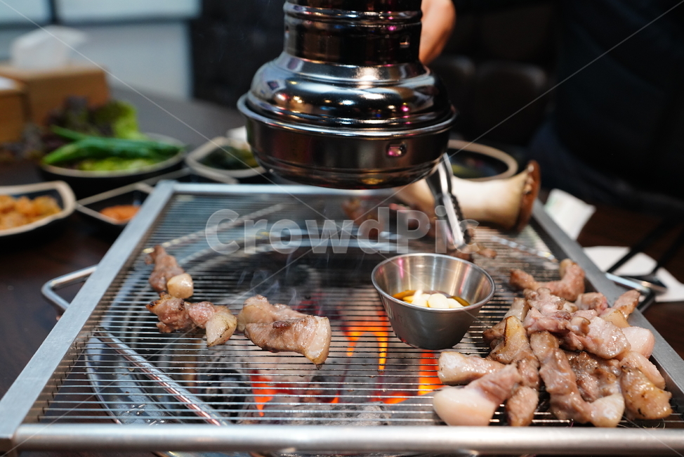 고기,육류,갈비,육식,불판,불,술안주,안주거리,먹방,먹거리,푸드,식사,한식,구이,음식,식재료,요리,food,cook,meal,dishes,food reserves,육류,고기,meat