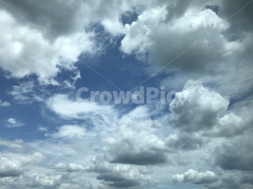 하늘,구름,풍경,여름,cloud,sky,skyblue,blue,자연,맑은날,여름풍경,여름하늘,맑음