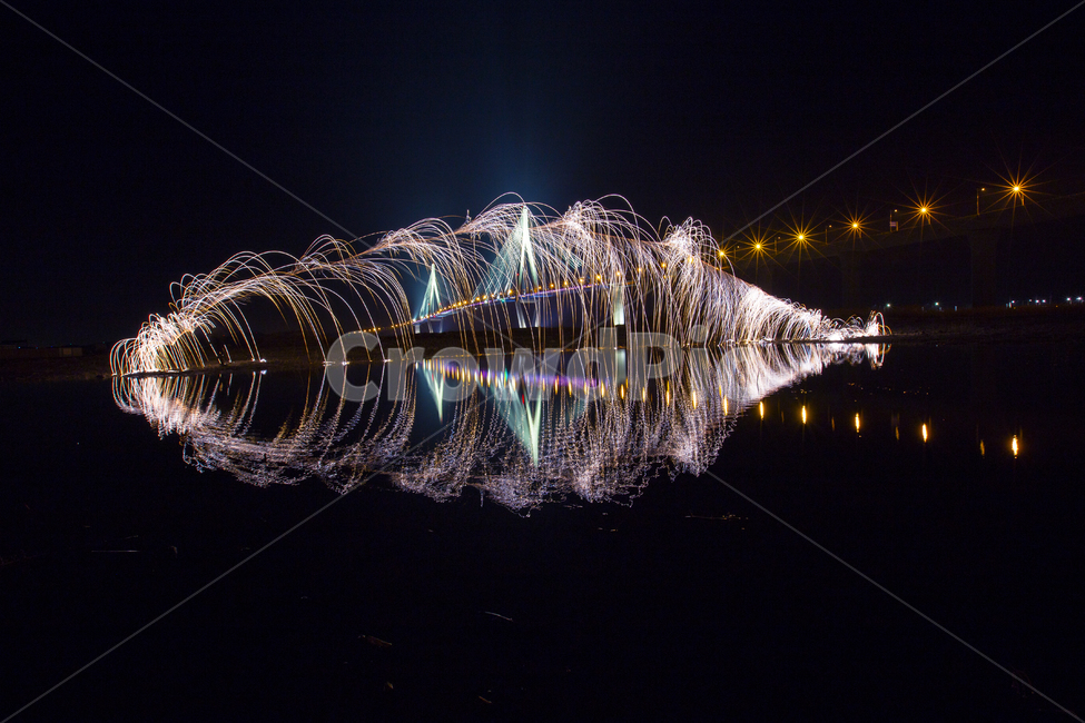 반영,목포,자연,목포대교,라이트페인팅,장노출,빛,야경,밤,풍경,nightscape,nightlandscape,도시,city,한국도시풍경,한국도시경관,koreacityscape,야경,밤,풍경,nightscape,night,landscape,nature,outdoors,옥외