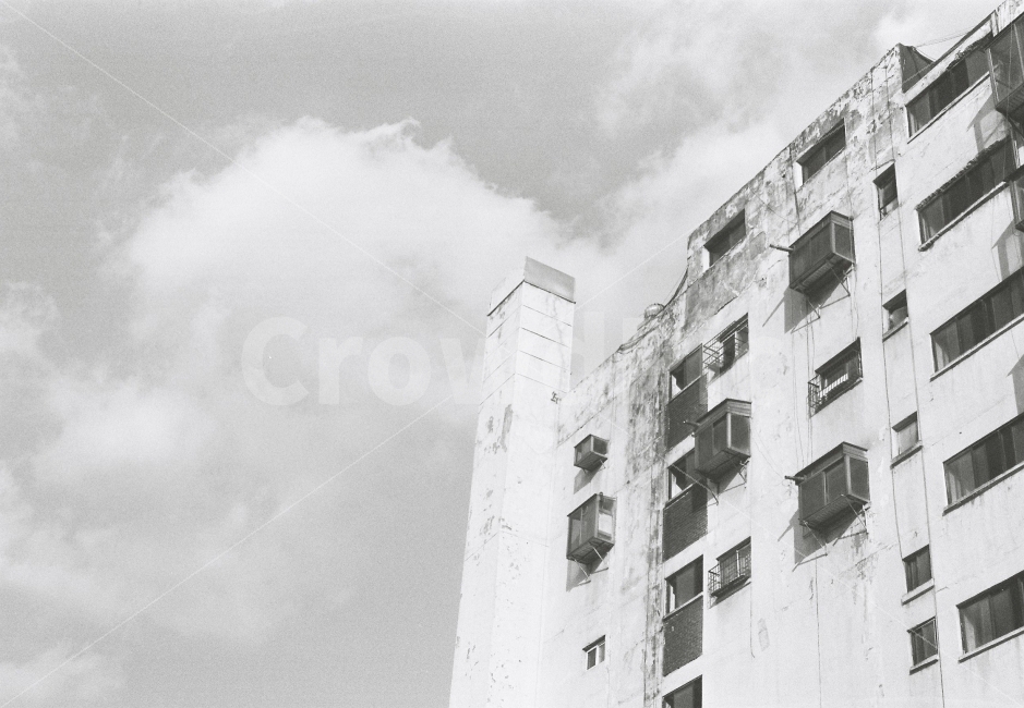 회현시민아파트,남산시민아파트,남산,흑백필름사진,흑백,필름사진,오래된아파트,아파트,재개발,건축물,건물외관,exterior,building,structure,architecture,construction,감성,sensible,feeling,흑백,모노톤,monochrome,black and white