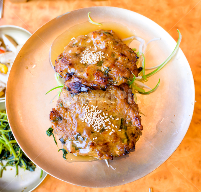 brass bowl,Traditional Tteokgalbi,Korean,Tteokgalbi,Jeonju