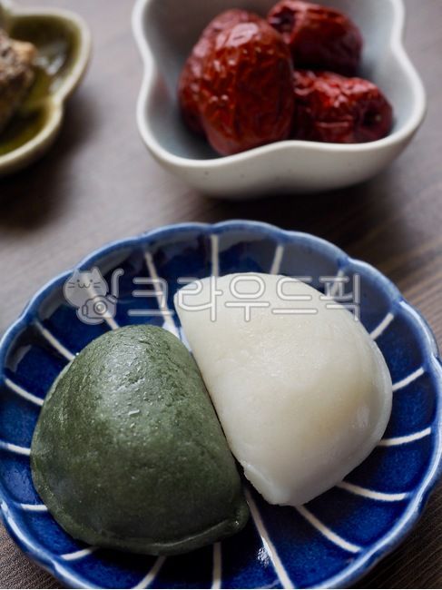 추석사진공모전,전통음식,한국전통음식,한국음식문화,전통문화,traditionalfood,koreantraditionalfood,koreanfoodculture,traditionalculture,송편,songpyeon,한국음식,식품,한식,한국문화,한국,배경,음식문화,문화,아시아,아시아음식,접시,전통,설날,추석,음식,추석음식,설날음식,명절,명절음식,떡,koreanfood,korea,koreanculture,food,background,foodculture,culture,asia,asianfood,dish,tradition,ricecake,웰빙,웰빙음식,쌀음식,wellbeing,wellnessfood,한과