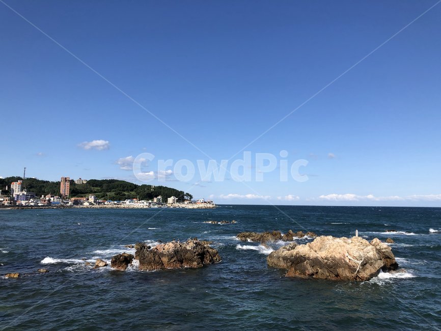 바다,바위,하늘,자연,파도,자연,풍경,nature,landscape,promontory,곶,outdoors,옥외,land,땅,ocean,대양,sea,water,물,shoreline,해안선