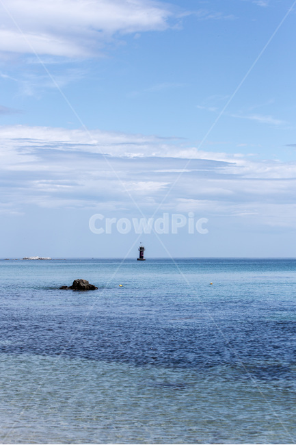 등대,하늘,바닷가,구름,해변,자연,풍경,nature,landscape,등대,lighthouse,outdoors,옥외,land,땅