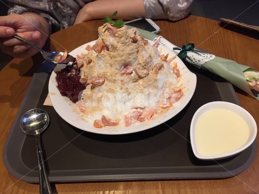 빙수,데이트,먹방,음식,디저트,여름,계절,summer,season,음식,식재료,요리,food,cook,meal,dishes,food reserves,디저트,간식,후식,dessert,snack