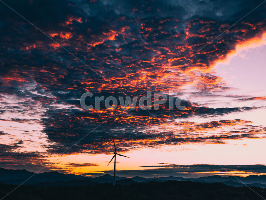 nature,자연,outdoors,옥외,하늘,구름,풍력발전기,바람개비,노을,해질녘,cloud,sunset