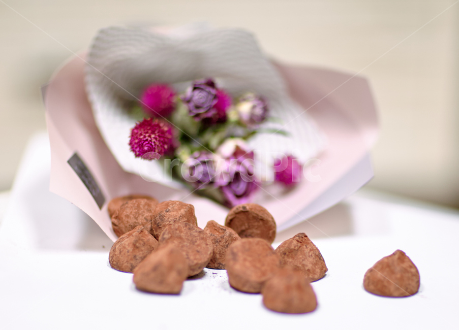 화이트데이,발렌타인데이,초코렛,꽃다발,valentinesday,whiteday,기념일,축하,anniversary,congratulation,celebrate,celebration,음식,식재료,요리,food,cook,meal,dishes,food reserves,디저트,간식,후식,dessert,snack