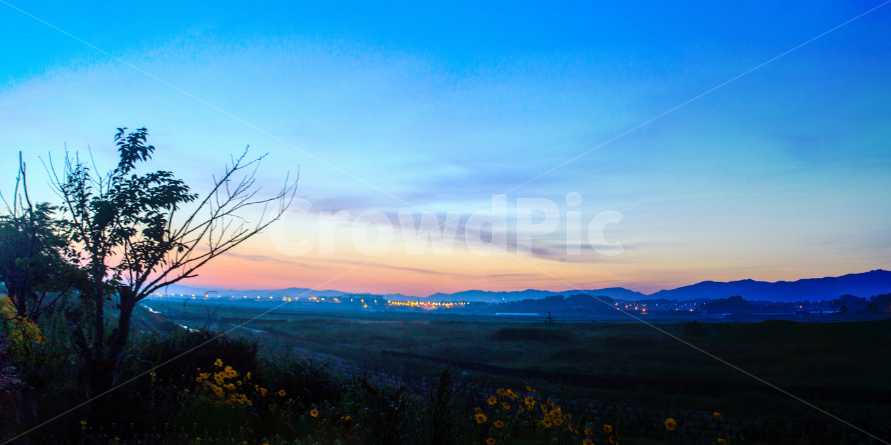 하늘,태양,일출,풍경,빨강,구름,햇빛,따뜻함,sky,sun,sunrise,landscape,red,cloud,sunny,warm