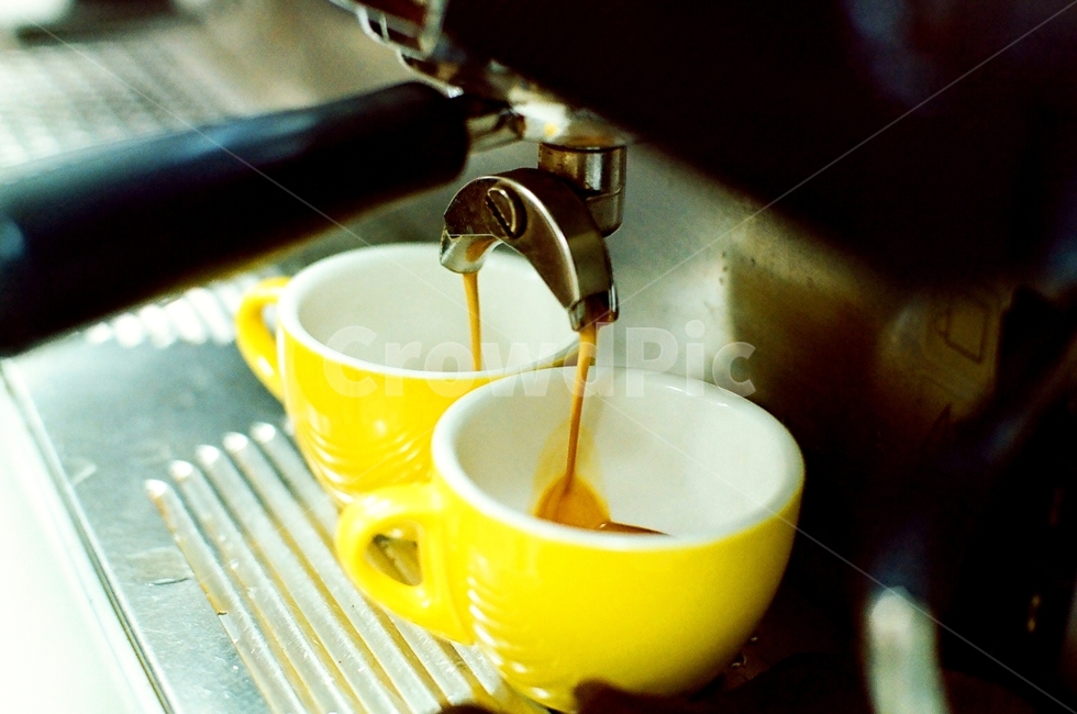 커피,에스프레소,coffee,espresso,추출,커피추출,에스프레소추출,컵,포터필터,커피수업,커피강습,커피클래스,커피,카페,coffee,cafe