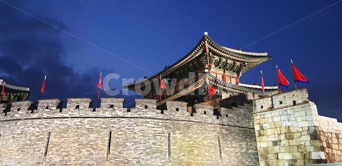 수원,팔달문,남문,성곽,문화재,랜드마크,역사,유적,사적,유네스코,세계문화유산,저녁,전통건축,전통건물,전통건축물,경기도,한국,landmark,관광지,명소,보물제402호,문화,한국문화,전통