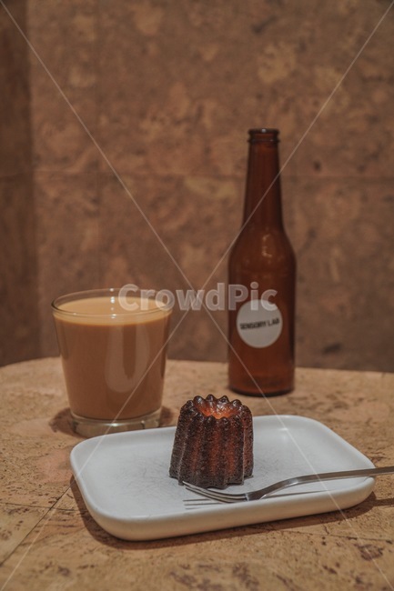 카페,까눌레,라떼,커피,감성,디저트,감성사진,핫플레이스,coffee,cafe,카페라떼,dessert