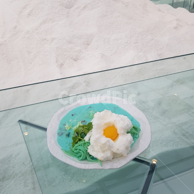 파스타,까르보나라,머랭,음식,유리,pasta,이탈리아,스파게티,파란색파스타,면요리,면,맛있다,감성사진