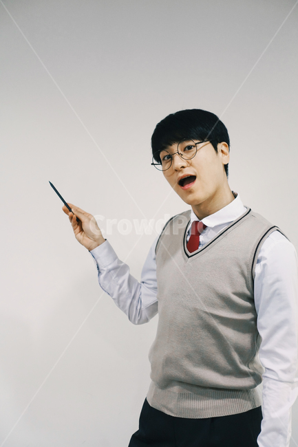 수능,교육,학생,교복,시험,강의,수업,고등학생,고3,남고생,남자고등학생,남고,수능시험,기말고사,중간고사,모의고사,exam,quiz,test,학업,공부,남자,남학생,사람,인물,인간,human,person,얼굴표정,facial expression,face,남성,남자,man,male,교육,학교,공부,education,learning,study,school