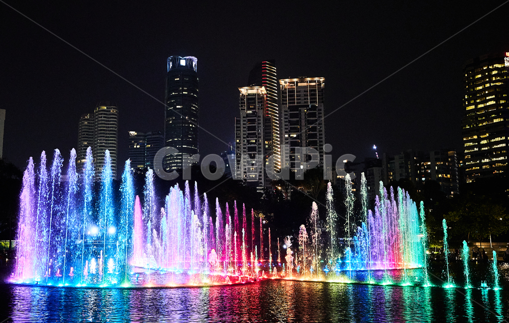 도시,풍경,야경,마천루,petronastwintower,트윈타워,쿠알라룸푸르,야경,밤,풍경,nightscape,night,landscape,도시,city,해외,외국,세계,foreign,oversea,world,세계도시풍경,해외도시풍경,외국도시풍경,world cityscape,water,물,fountain,분수