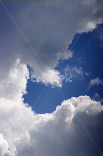 구름,cloud,하늘,파란,날씨,맑음,상쾌,쾌청,솜사탕,하얀,자연,풍경,nature,landscape,outdoors,옥외,sky,azure sky,푸른 하늘