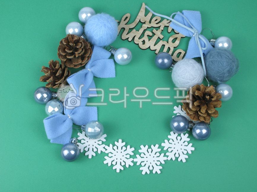 리본트리,겨울감성,방울트리,성탄절,크리스마스,기념일,merrychristmas,object,celebration,크리스마스트리,눈,감성,snow,눈결정체,겨울,congratulation,크리스마스사진공모전,메리크리스마스,성탄절,merry christmas