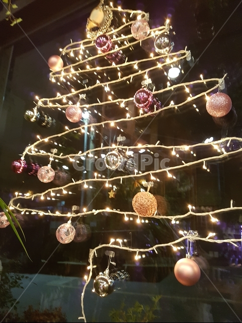 크리스마스,트리,크리스마스트리,조명트리,조명,겨울,계절,winter,season,기념일,축하,anniversary,congratulation,celebrate,celebration,메리크리스마스,성탄절,merry christmas
