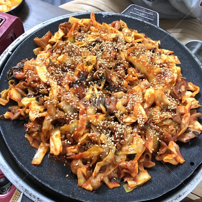 곱창,곱창볶음,밥,음식,야채곱창,대창,막창,염통