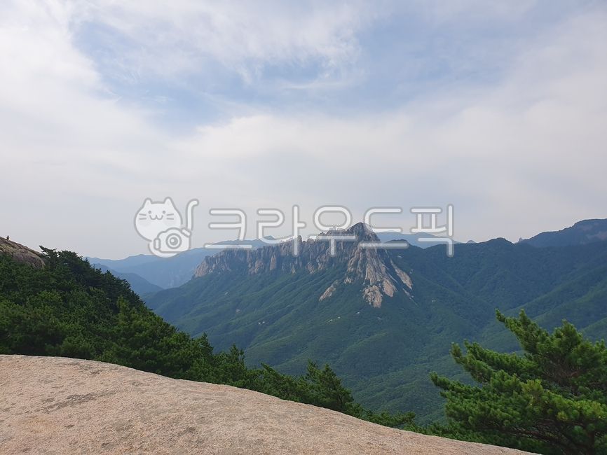big rock peak,natural scenery,rock peak,nice rock mountain,Mt Seolark,Ulsan Rock